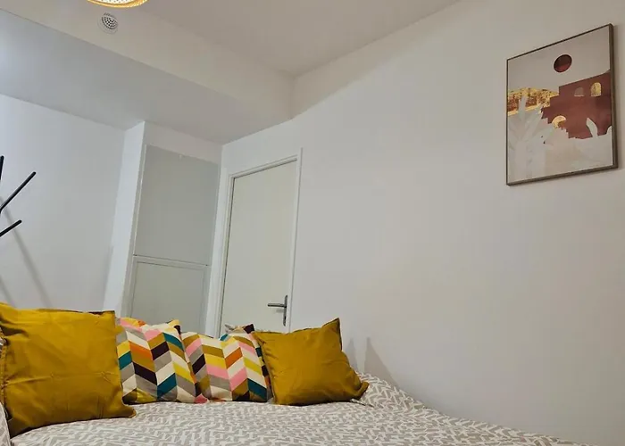 Modern 10 Min From Disneyland